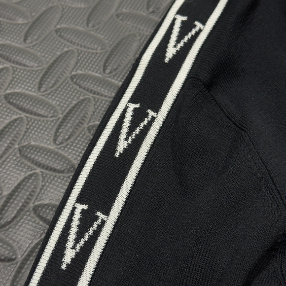 Tesso Sweatshirt Womens XL Black Knit Monogram Tape Long Sleeve Pullover Classic - Picture 4 of 7